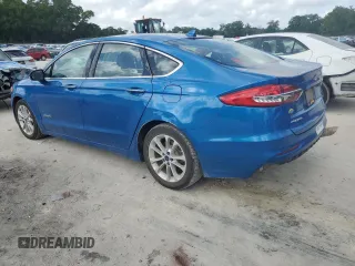 2019 Ford Fusion SEL with VIN 3FA6P0MU6KR139156, listed as a Copart auction lot 52522375 with 148,247 mi miles and Non Repairable. Bid and sale history available at DreamBid. Image 2.
