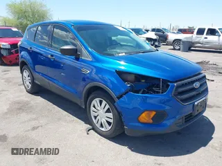2017 Ford Escape S с VIN 1FMCU0F78HUA82825, выставлен на аукционе IAAI как лот 42582504 с пробегом 59 336 миль миль и . История ставок и продаж доступна на DreamBid. Изображение 1.
