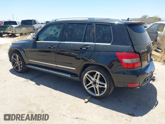 2011 Mercedes-Benz GLK 350 z VIN WDCGG8HB2BF632782, wystawiony jako IAAI lot #42296275 z przebiegiem 176 877 mil mil oraz . Historia ofert i sprzedaży dostępna na DreamBid. Obrazek 3.