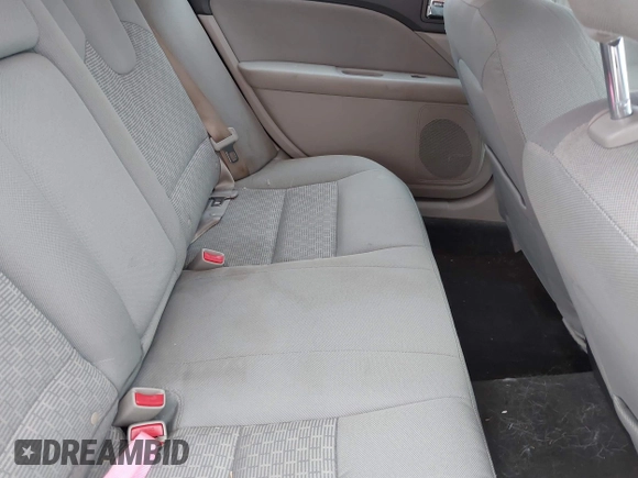 2010 Ford Fusion SE with VIN 3FAHP0HAXAR228798, listed as a IAAI auction lot 41532448 with 164,277 mi miles. Bid and sale history available at carsss.com. Image 8.