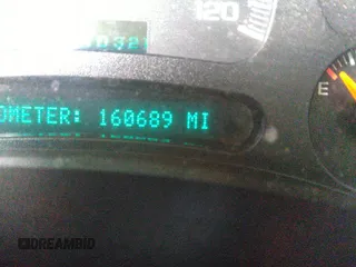 2004 Chevrolet Avalanche z VIN 3GNEK12T94G287439, wystawiony jako IAAI lot #41287388 z przebiegiem 160 689 mil mil oraz . Historia ofert i sprzedaży dostępna na DreamBid. Obrazek 7.