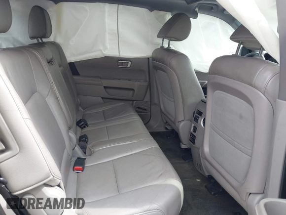 2015 Honda Pilot Touring with VIN 5FNYF3H91FB011847, listed as a IAAI auction lot 41841293 with 99,431 mi miles. Bid and sale history available at carsss.com. Image 8.