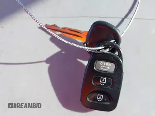 2012 Hyundai Elantra Limited с VIN KMHDH4AE7CU247956, выставлен на аукционе IAAI как лот 42272288 с пробегом 132 340 миль миль и . История ставок и продаж доступна на DreamBid. Изображение 11.