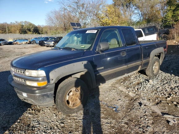 2001 Chevrolet Silverado 1500 LT with VIN 1GCEK19T01E192043, listed as a Copart auction lot 79760634 with 236,294 mi miles and Clean Title. Bid and sale history available at carsss.com. Image 1.