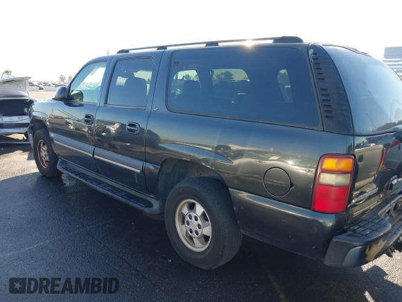 2003 Chevrolet Suburban LS with VIN 3GNEC16T83G233894, listed as a IAAI auction lot 41339503 with 201,076 mi miles. Bid and sale history available at carsss.com. Image 13.