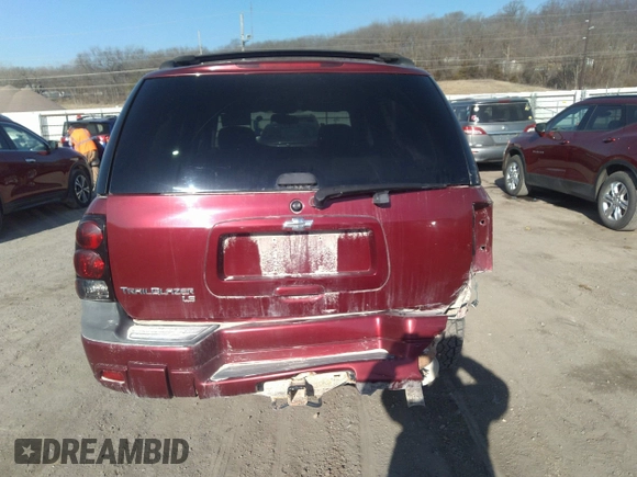 2007 Chevrolet TrailBlazer LS with VIN 1GNDT13S572213687, listed as a IAAI auction lot 41786280 with 230,213 mi miles and . Bid and sale history available at DreamBid. Image 16.