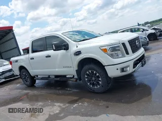 2017 Nissan Titan Platinum Reserve с VIN 1N6AA1E50HN509870, выставлен на аукционе IAAI как лот 42445829 с пробегом 150 369 миль миль и . История ставок и продаж доступна на DreamBid. Изображение 13.