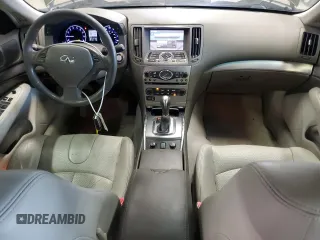 2011 Infiniti G25 x z VIN JN1DV6ARXBM650178, wystawiony jako Copart lot #60138465 z przebiegiem 237 303 mil mil oraz Szkoda całkowita • Salvage title. Historia ofert i sprzedaży dostępna na DreamBid. Obrazek 8.