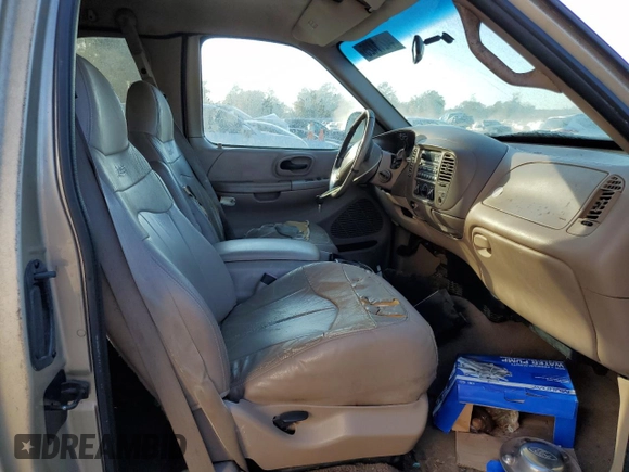 1999 Ford F-150 XL with VIN 1FTRX17L2XNB01093, listed as a Copart auction lot 44211425 with 180,596 mi miles and Clean Title. Bid and sale history available at carsss.com. Image 10.