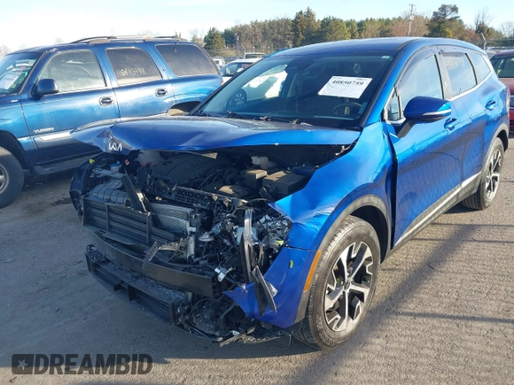 2023 Kia Sportage EX z VIN 5XYK33AF7PG043842, wystawiony jako IAAI lot #40850759 z przebiegiem 35 698 mil mil oraz . Historia ofert i sprzedaży dostępna na DreamBid. Obrazek 17.