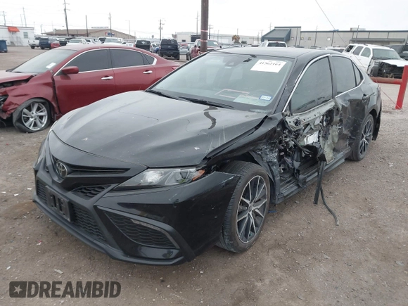 2022 Toyota Camry SE with VIN 4T1G11AK8NU660011, listed as a IAAI auction lot 41562164 with Not Provided miles. Bid and sale history available at carsss.com. Image 17.
