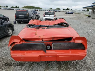 1979 Pontiac Firebird z VIN 2W87Z9N112021, wystawiony jako Copart lot #67852034 z przebiegiem Nie podano mil oraz Nie do naprawy • Non repairable. Historia ofert i sprzedaży dostępna na DreamBid. Obrazek 6.