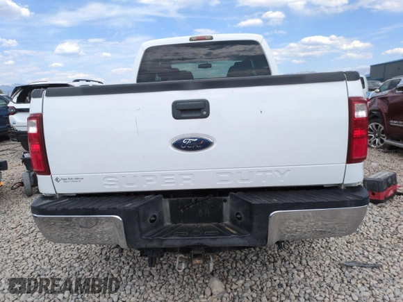 2010 Ford F-250 XL with VIN 1FTSW2B55AEA11379, listed as a Copart auction lot 62398055 with 155,397 mi miles and Salvage title. Bid and sale history available at DreamBid. Image 6.