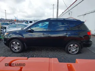 2007 Acura MDX with VIN 2HNYD28277H533455, listed as a IAAI auction lot 41797089 with 178,202 mi miles. Bid and sale history available at carsss.com. Image 14.