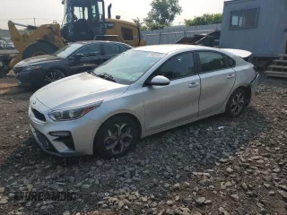 2019 Kia Forte LXS z VIN 3KPF24AD0KE089270, wystawiony jako Copart lot #59854805 z przebiegiem 50 236 mil mil oraz Szkoda całkowita • Salvage title. Historia ofert i sprzedaży dostępna na DreamBid. Obrazek 1.