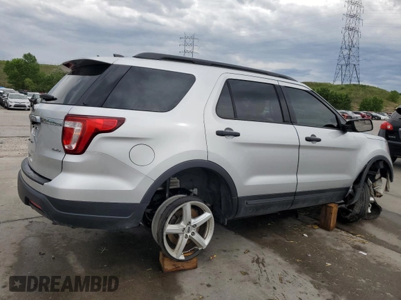 2019 Ford Explorer с VIN 1FM5K8B81KGA19096, выставлен на аукционе Copart как лот 59513615 с пробегом 88 406 миль миль и Списание • Salvage title. История ставок и продаж доступна на DreamBid. Изображение 3.