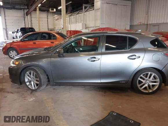 2014 Lexus CT 200h with VIN JTHKD5BH6E2189390, listed as a IAAI auction lot 41950039 with 127,943 mi miles and . Bid and sale history available at DreamBid. Image 14.