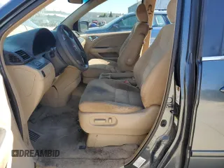 2005 Honda Odyssey EX z VIN 5FNRL38455B400474, wystawiony jako Copart lot #55845445 z przebiegiem Nie podano mil oraz Czysty tytuł • Clean title. Historia ofert i sprzedaży dostępna na DreamBid. Obrazek 7.