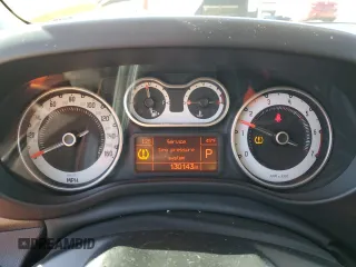 2014 FIAT 500L Trekking with VIN ZFBCFADH4EZ021618, listed as a Copart auction lot 41621115 with 130,143 mi miles and Salvage Title. Bid and sale history available at DreamBid. Image 9.