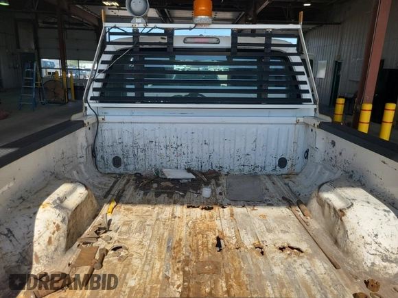 2011 Ford F-250 XL with VIN 1FT7X2B63BEC07690, listed as a IAAI auction lot 42827998 with 416,255 mi miles and . Bid and sale history available at DreamBid. Image 41.