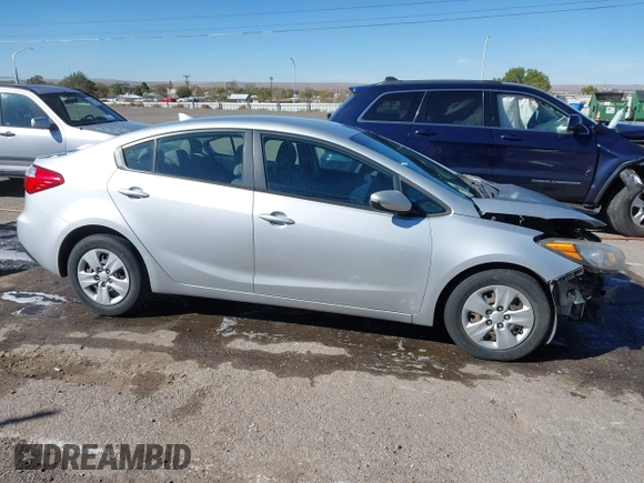2016 Kia Forte LX with VIN KNAFK4A66G5463821, listed as a IAAI auction lot 40686914 with 67,123 mi miles. Bid and sale history available at carsss.com. Image 14.
