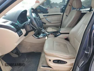 2005 BMW X5 4.4i z VIN 5UXFB53515LV10239, wystawiony jako Copart lot #59972605 z przebiegiem 138 369 mil mil oraz Czysty tytuł • Clean title. Historia ofert i sprzedaży dostępna na DreamBid. Obrazek 7.