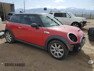 2012 MINI Hardtop S with VIN WMWSV3C58CTY25514, listed as a Copart auction lot 52571435 with 98,226 mi miles and Clean title. Bid and sale history available at DreamBid. Image 4.