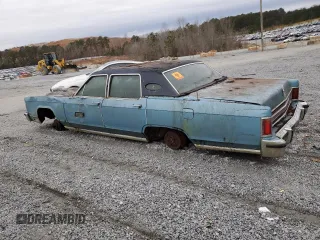 1976 Lincoln Continental with VIN NOV1NNP1AT3, listed as a Copart auction lot 89287695 with Not Provided miles and Non Repairable. Bid and sale history available at DreamBid. Image 2.