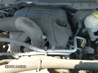 2017 Ram 1500 Express z VIN 1C6RR6KT2HS525107, wystawiony jako IAAI lot #41977563 z przebiegiem 150 018 mil mil oraz . Historia ofert i sprzedaży dostępna na DreamBid. Obrazek 20.