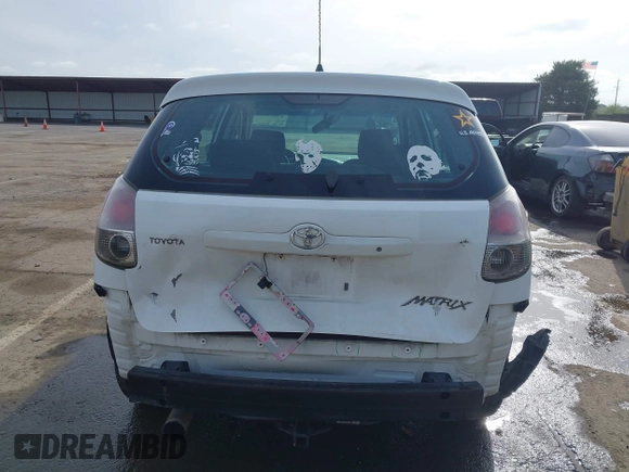 2007 Toyota Matrix STD z VIN 2T1KR32E07C647717, wystawiony jako IAAI lot #42054844 z przebiegiem 231 281 mil mil oraz . Historia ofert i sprzedaży dostępna na DreamBid. Obrazek 17.