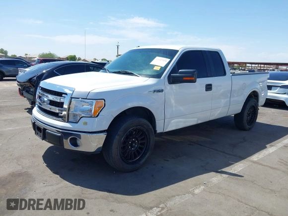 2014 Ford F-150 XL z VIN 1FTFX1CF6EKG35389, wystawiony jako IAAI lot #42643324 z przebiegiem 190 235 mil mil oraz . Historia ofert i sprzedaży dostępna na DreamBid. Obrazek 2.