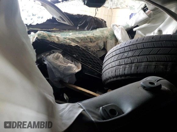 2023 Jeep Grand Cherokee Limited z VIN 1C4RJKBG9P8744850, wystawiony jako Copart lot #60613515 z przebiegiem Nie podano mil oraz Nie do naprawy • Non repairable. Historia ofert i sprzedaży dostępna na DreamBid. Obrazek 8.