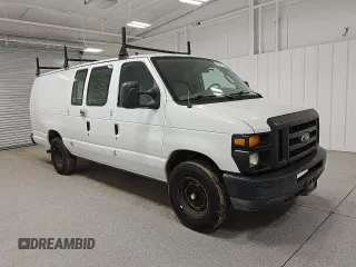 2008 Ford Econoline Cargo Commercial with VIN 1FTNS24L68DA01657, listed as a Copart auction lot 84043584 with 349,826 mi miles and Clean Title. Bid and sale history available at DreamBid. Image 4.