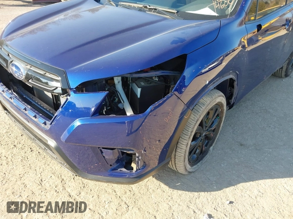 2024 Subaru Forester Sport with VIN JF2SKAGC8RH403121, listed as a IAAI auction lot 41666365 with 15,145 mi miles. Bid and sale history available at carsss.com. Image 6.