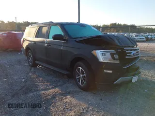 2019 Ford Expedition Max XLT z VIN 1FMJK1HT4KEA36195, wystawiony jako IAAI lot #41764739 z przebiegiem 106 543 mil mil oraz . Historia ofert i sprzedaży dostępna na DreamBid. Obrazek 1.