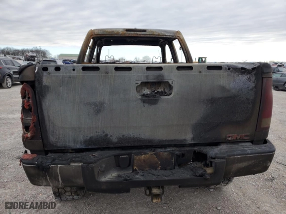 2008 GMC Sierra 1500 Work Truck with VIN 2GTEK133581205079, listed as a Copart auction lot 84610414 with 0 mi miles and Non Repairable. Bid and sale history available at carsss.com. Image 6.