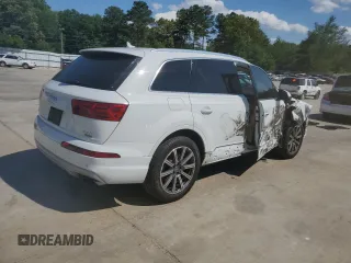 2017 Audi Q7 Premium Plus with VIN WA1LAAF72HD031527, listed as a Copart auction lot 58377985 with 105,541 mi miles and Salvage title. Bid and sale history available at DreamBid. Image 3.