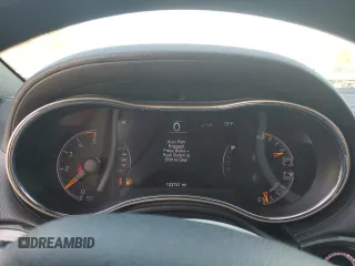2015 Jeep Grand Cherokee Overland with VIN 1C4RJFCMXFC237723, listed as a Copart auction lot 50318145 with 103,741 mi miles and Salvage title. Bid and sale history available at DreamBid. Image 9.