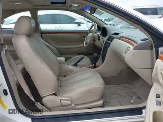 2002 Toyota Solara SE with VIN 2T1CF28P22C595161, listed as a IAAI auction lot 41284021 with Not Provided miles and . Bid and sale history available at DreamBid. Image 5.