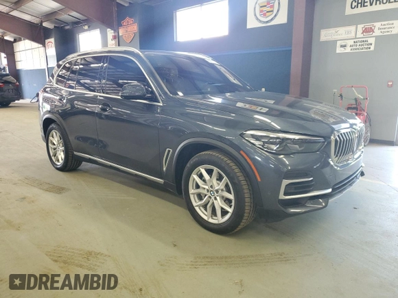 2022 BMW X5 xDrive40i with VIN 5UXCR6C02N9K68065, listed as a Copart auction lot 65119715 with 90,666 mi miles and Clean title. Bid and sale history available at DreamBid. Image 4.