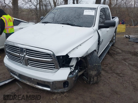 2019 Ram 1500 Classic Warlock with VIN 1C6RR6GTXKS610339, listed as a IAAI auction lot 41141236 with 91,932 mi miles. Bid and sale history available at carsss.com. Image 18.