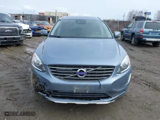 2017 Volvo XC60 Inscription with VIN YV440MRU6H2170911, listed as a IAAI auction lot 42096989 with 78,818 mi miles. Bid and sale history available at carsss.com. Image 12.