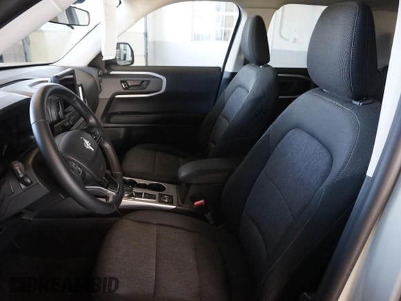 2024 Ford Bronco Sport Big Bend с VIN 3FMCR9B63RRE73859, выставлен на аукционе Copart как лот 58603635 с пробегом 3 140 миль миль и Списание • Salvage title. История ставок и продаж доступна на DreamBid. Изображение 9.