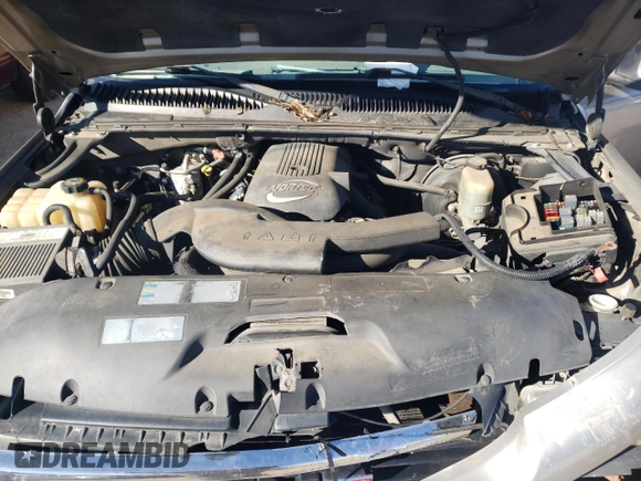 2002 GMC Yukon SLT z VIN 1GKEC13Z22R145492, wystawiony jako Copart lot #89299605 z przebiegiem 98 139 mil mil oraz Nie do naprawy • Non repairable. Historia ofert i sprzedaży dostępna na DreamBid. Obrazek 12.