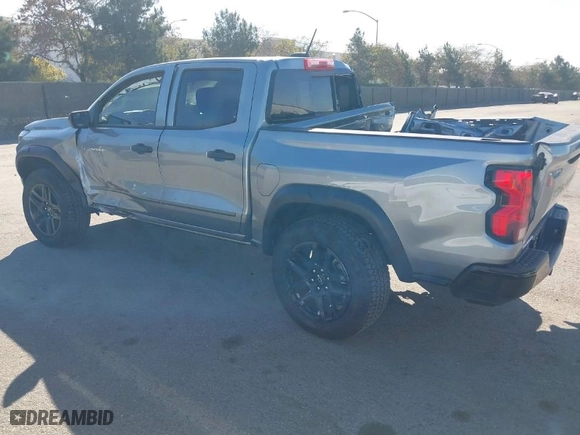 2024 Chevrolet Colorado 4WD Trail Boss with VIN 1GCPTEEK7R1123315, listed as a IAAI auction lot 41611991 with 10,368 mi miles. Bid and sale history available at carsss.com. Image 3.