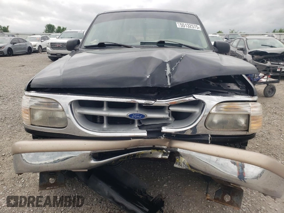 1997 Ford Explorer XL z VIN 1FMDU34E1VZA51776, wystawiony jako Copart lot #55132575 z przebiegiem 191 196 mil mil oraz Szkoda całkowita • Salvage title. Historia ofert i sprzedaży dostępna na DreamBid. Obrazek 5.