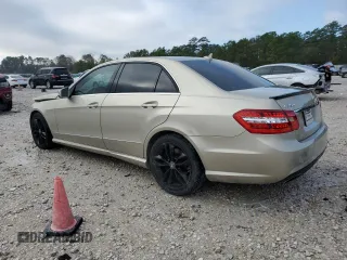 2011 Mercedes-Benz E 350 Luxury with VIN WDDHF8HB8BA366247, listed as a Copart auction lot 85240684 with 152,677 mi miles and Salvage title. Bid and sale history available at DreamBid. Image 2.