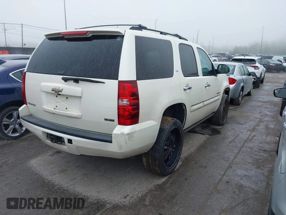2008 Chevrolet Tahoe 3LT with VIN 1GNFC13008R226072, listed as a IAAI auction lot 42158023 with 276,281 mi miles and . Bid and sale history available at DreamBid. Image 4.