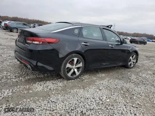 2017 Kia Optima SX with VIN 5XXGW4L24HG137812, listed as a Copart auction lot 82240014 with 0 mi miles and Salvage Title. Bid and sale history available at carsss.com. Image 3.