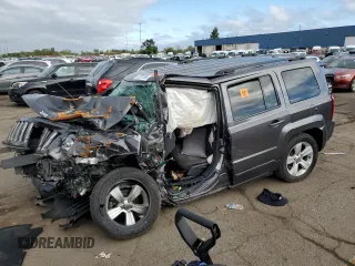 2017 Jeep Patriot Latitude with VIN 1C4NJPFB9HD184301, listed as a Copart auction lot 72726194 with Not Provided miles and Salvage Title. Bid and sale history available at carsss.com. Image 1.
